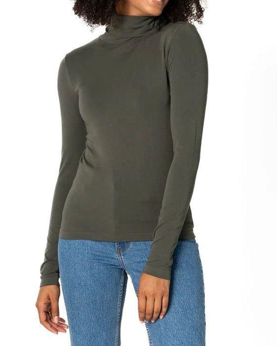 Bamboo Turtleneck (Short)